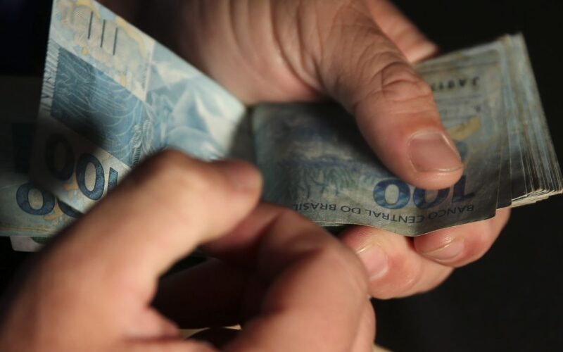 Brasileiros têm mais de R$ 5,1 bilhões esquecidos em bancos | Agência Brasil