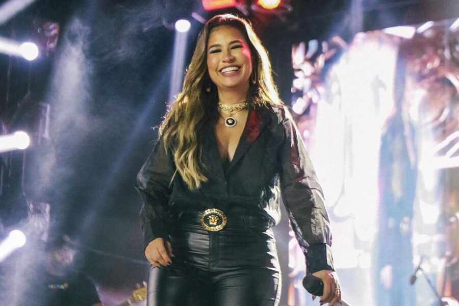 Pecuária de Goiânia começa nesta quinta-feira com shows de Simone Mendes