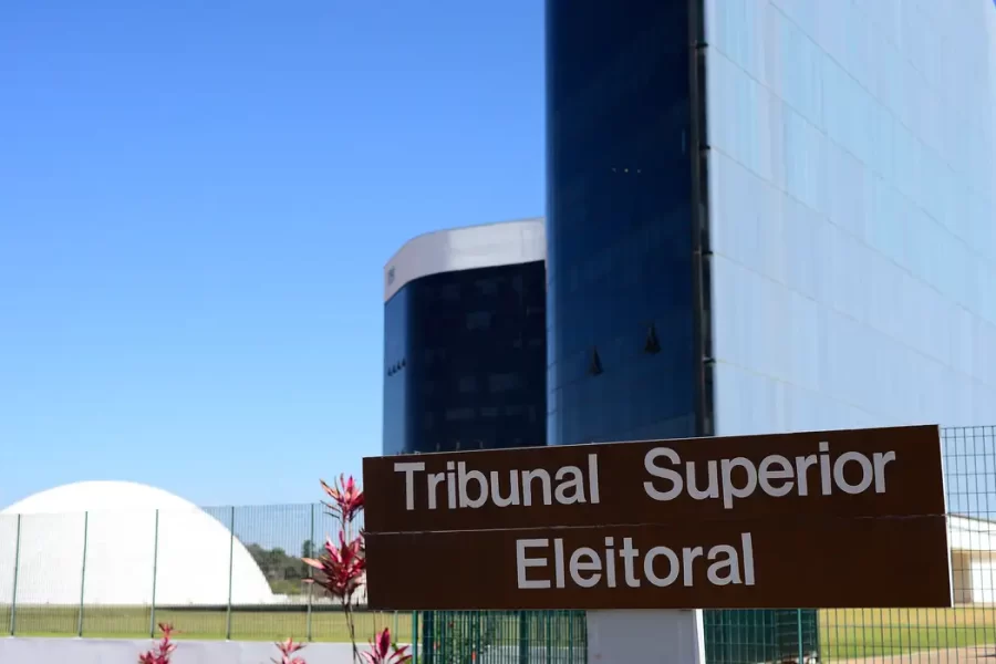 IA pode gerar mais fake news nas eleições, alertam especialistas