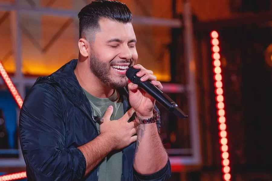 Murilo Huff estreia novo projeto em Goiânia com show intimista neste domingo