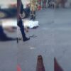 Homem mata rival a facadas e é espancado em frente a comércio