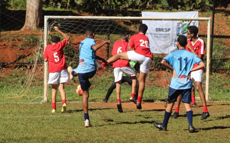 Secretaria de Esporte realiza 3ª Etapa do Torneio de Futebol Society