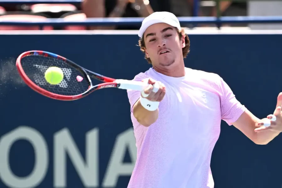 João Fonseca vence mais uma em Wimbledon e garante vaga na terceira rodada
