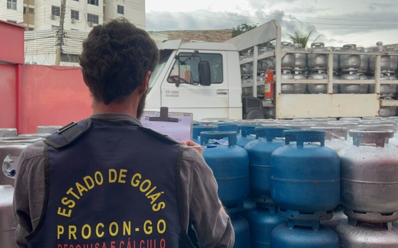 Pesquisa do Procon aponta variação de até 27% no preço do gás de cozinha