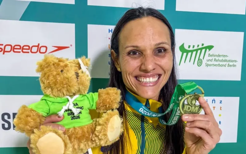 Carol Santiago é ouro, o 37º pódio do país no Internacional de Berlim
