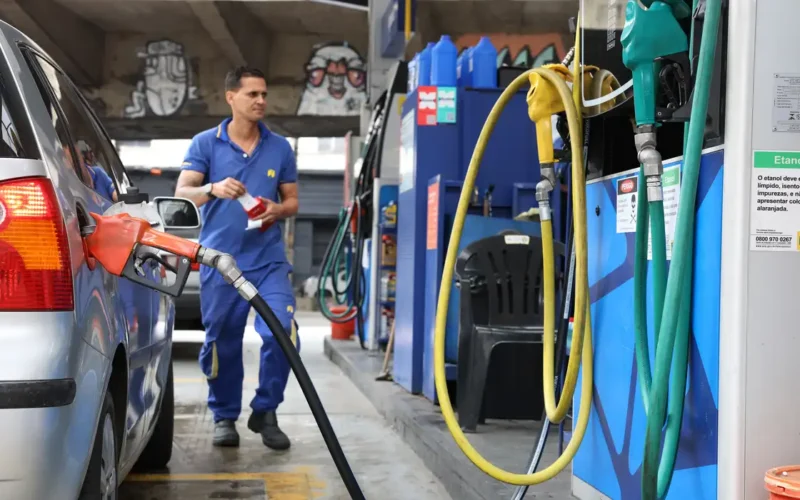 Governo abre crédito de R$ 550 milhões para subsidiar diesel