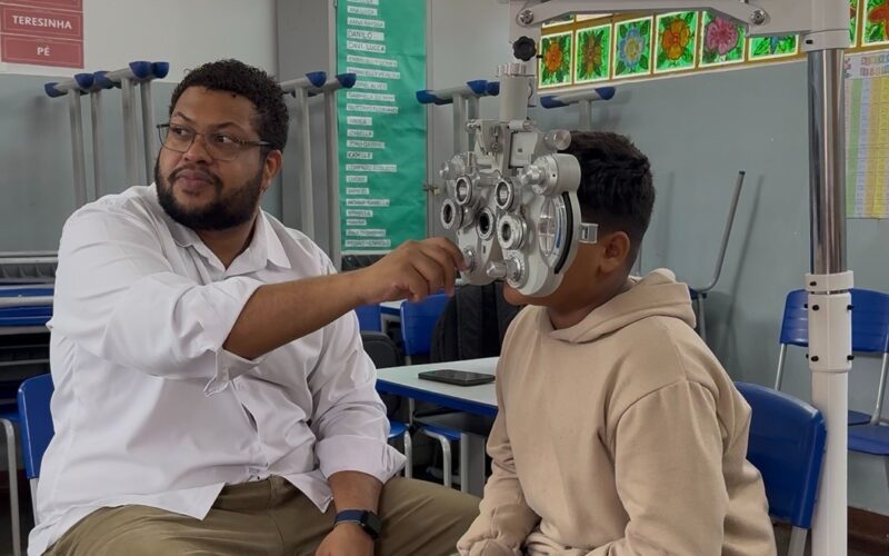 Projeto “Tô Vendo” amplia acesso à saúde ocular para estudantes da rede municipal de Goiânia