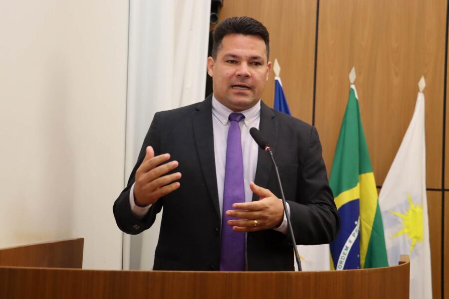 Vereador Walter Viana defende uso de canetas emagrecedoras pelo SUS para combater obesidade