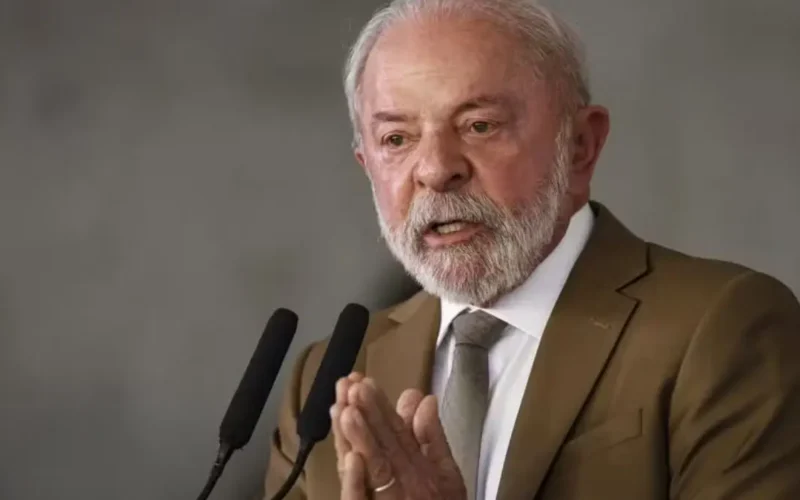 Lula anuncia novo pacote de R$ 18,5 bilhões para empresas afetadas pelo tarifaço dos EUA