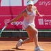 Tenista Laura Pigossi é campeã na Espanha e volta ao top 200