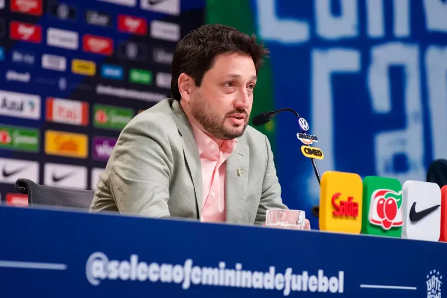 Arthur Elias convoca seleção feminina para amistosos contra Argentina
