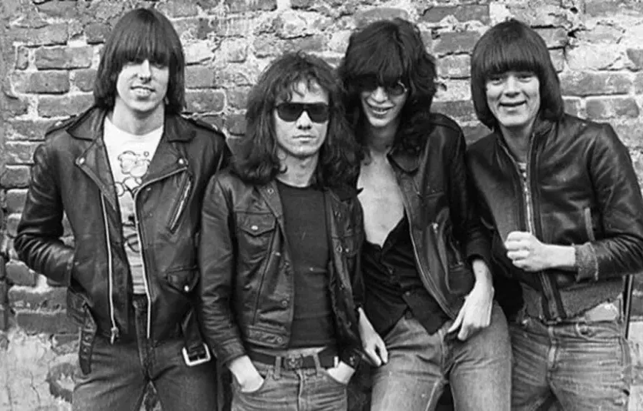 Goiânia recebe festa em homenagem aos 50 anos dos Ramones com atrações internacionais