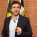 Renan Santos desiste de novo recurso e planeja protesto em frente à Globo durante debate