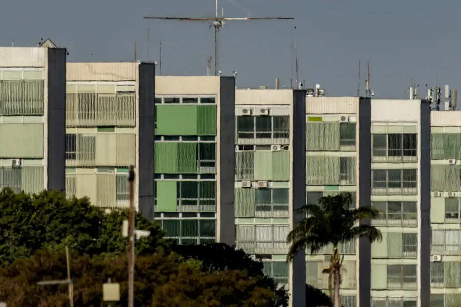 Contas do governo têm superávit de R$ 4,8 bilhões em setembro