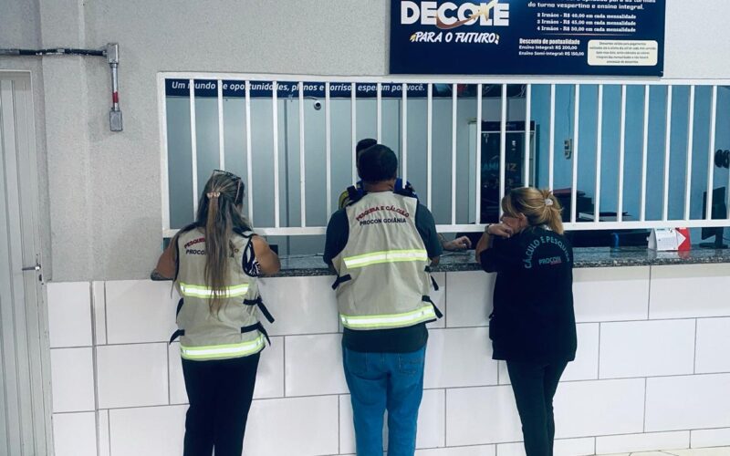 Procon Goiânia identifica variação de até 283% nas mensalidades escolares para 2027
