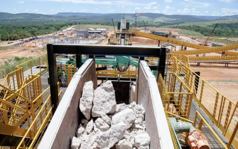 Minerais críticos e estratégicos empregam 129 mil pessoas no Brasil